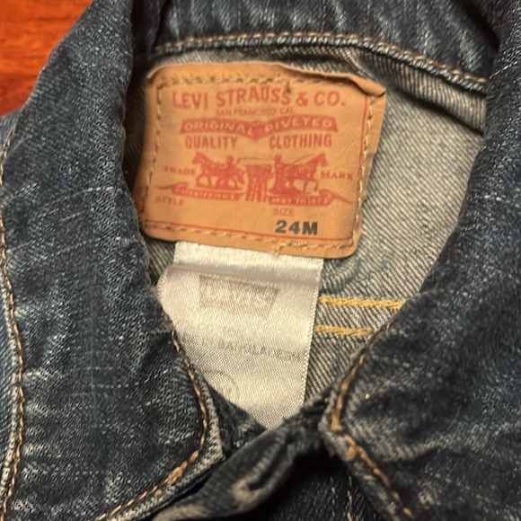 Levi's Original Baby Blue Denim Jean Jacket - 24 months - Picture 2 of 9